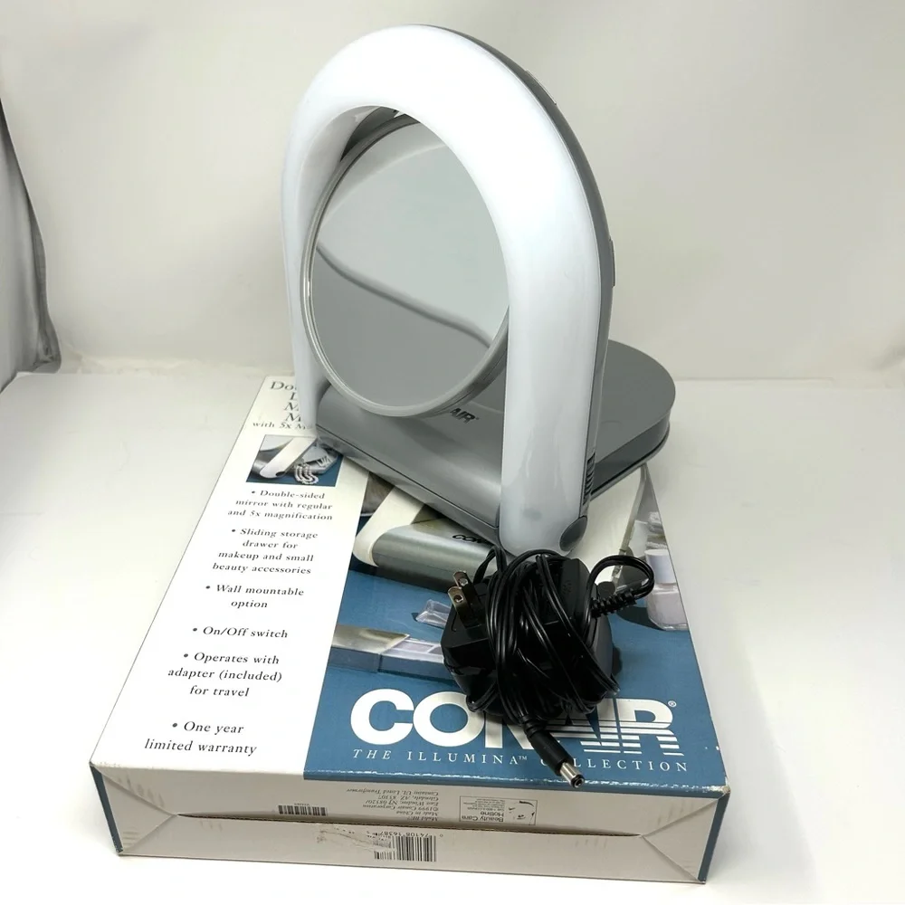 CONAIR double sided 5X/1X light up make up mirror - vintage, NWOT